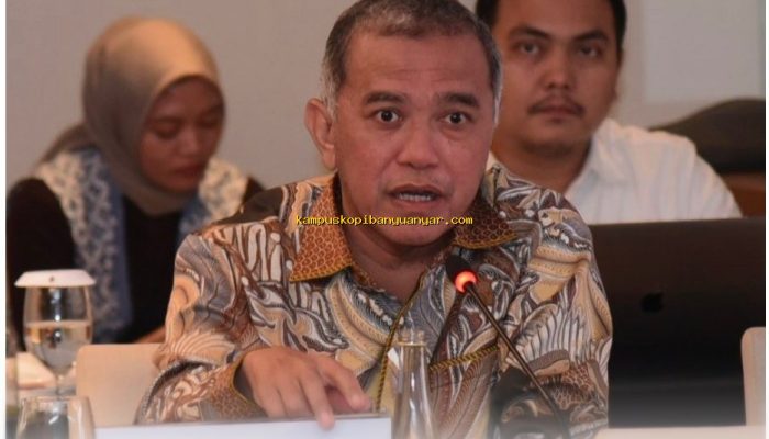 Apakah Merger Perusahaan Pakan Global Bakal Guncang Peternak Lokal?