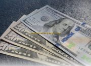 Dolar AS Anjlok Saat Pendapatan Nvidia Melonjak Tajam!