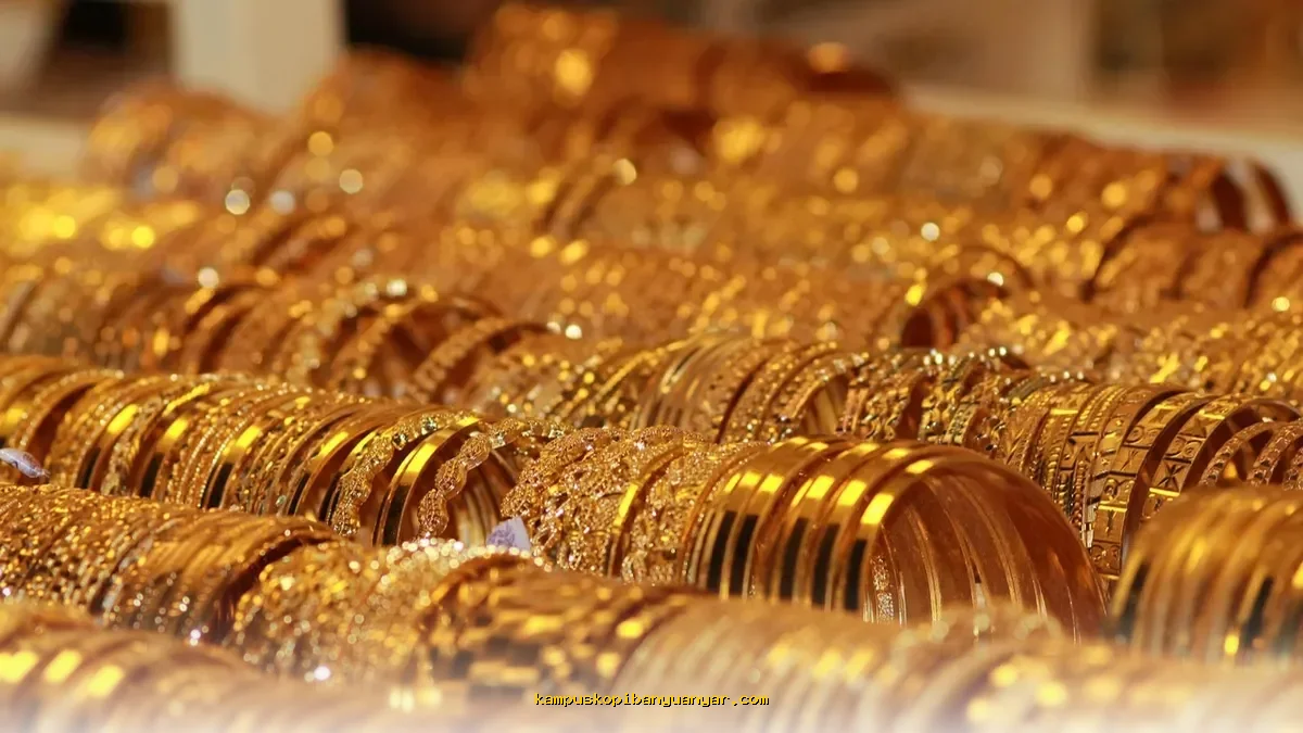 Emas 24 Karat Hari Ini Tembus Rp2.695.000 per Gram, Begini Analisisnya!