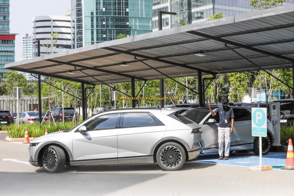 Investasi Baterai Kendaraan Listrik Tembus Pasar Modal, Ini Dia Peluang Emasnya!