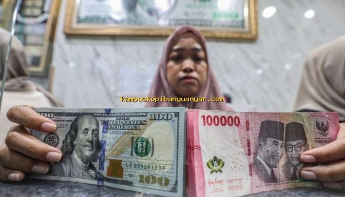 Rupiah Anjlok Lagi, Sentuh Level Rp16.829 per USD!