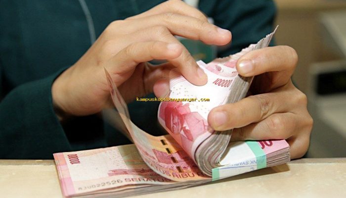 Cara Mengatur THR agar Tidak Cuma Numpang Lewat dan Kantong Tetap Aman!