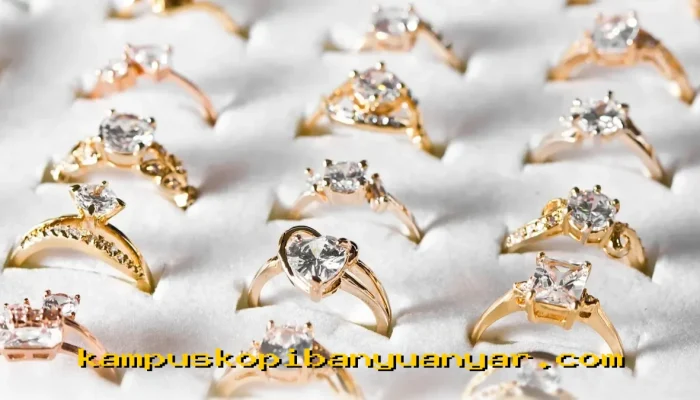 Emas 24 Karat Kembali Mengilap, Harganya Melonjak ke Rp2,3 Juta per Gram pada 1 April 2026!