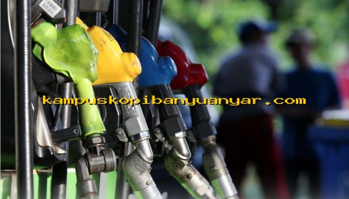 Mengapa Kebijakan Tahan Harga BBM Bisa Jadi Solusi Lindungi Daya Beli Rakyat?